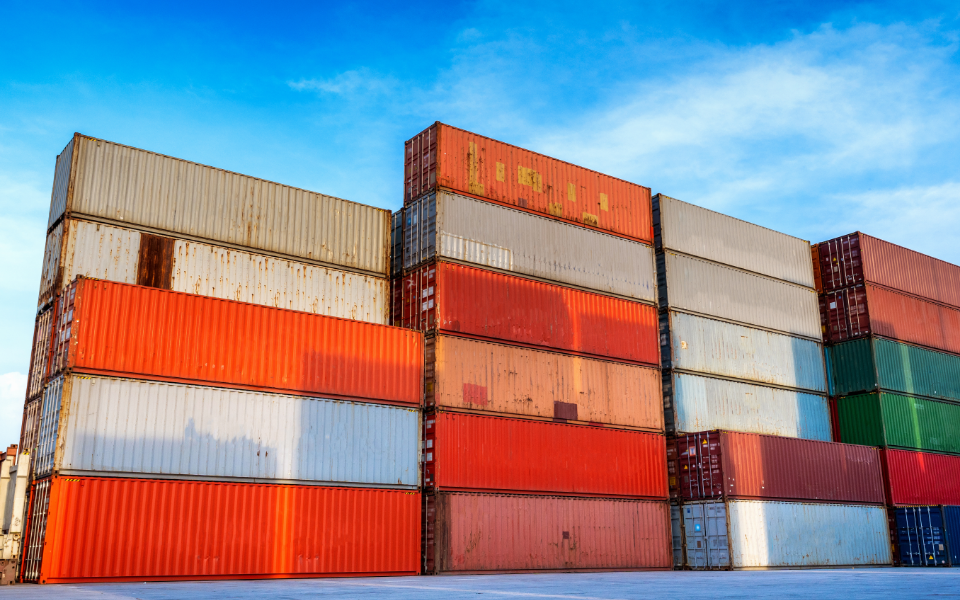 How IT Firms Can get More leads in Logistics Using B2B Contacts